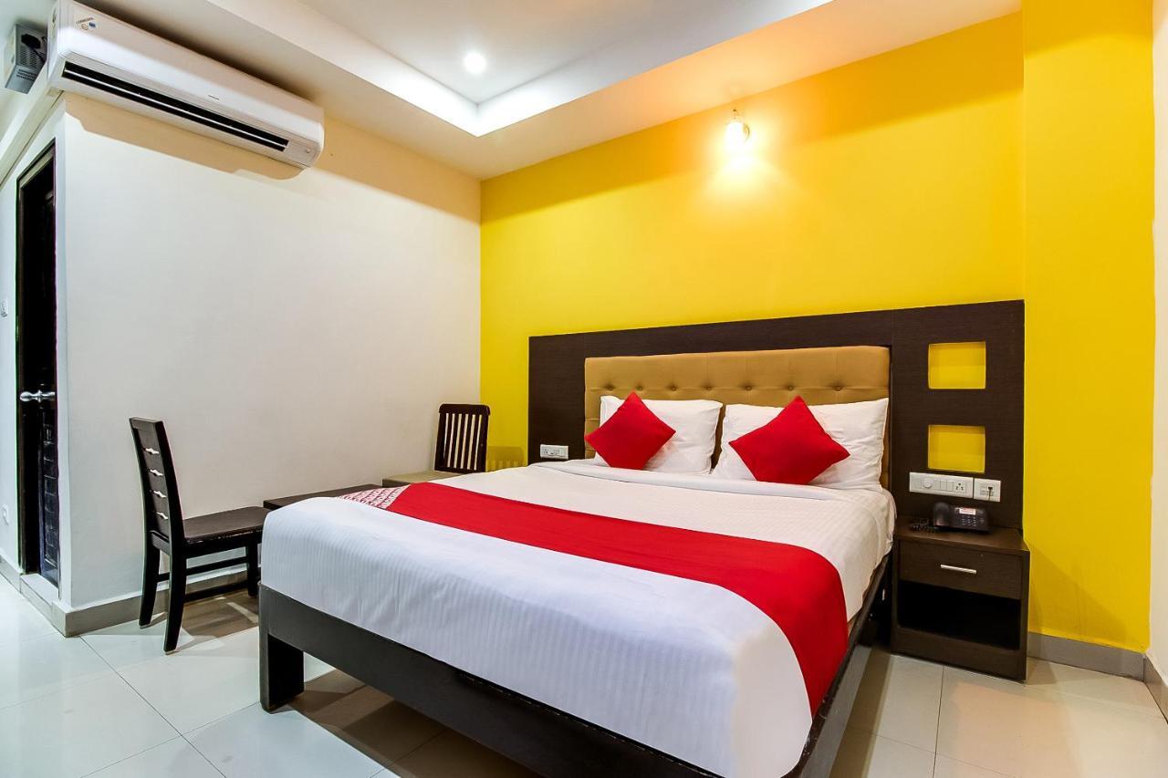 Oyo Flagship 9115 Hotel Udayee International Tirupati Ngoại thất bức ảnh