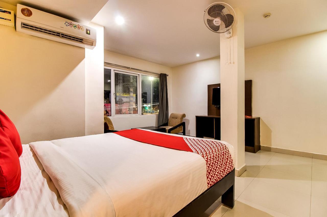 Oyo Flagship 9115 Hotel Udayee International Tirupati Ngoại thất bức ảnh