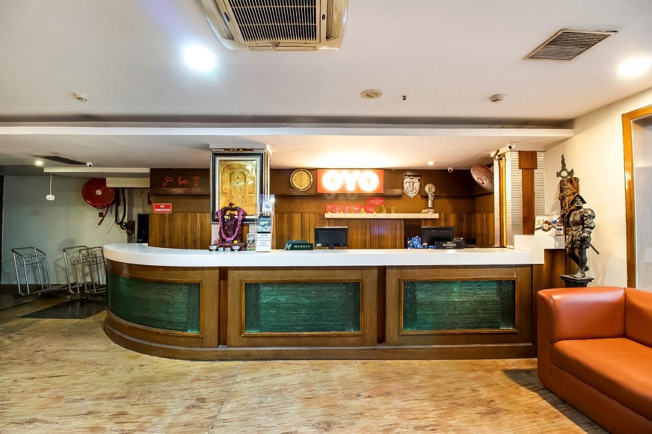 Oyo Flagship 9115 Hotel Udayee International Tirupati Ngoại thất bức ảnh